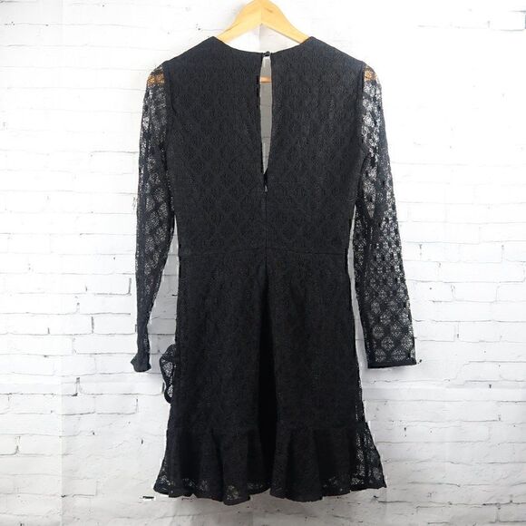 LA MAISON TALULAH BLACK V NECK LONG LACE SLEEVE PARTY EVENT WEDDING DRESS - Picture 8 of 12